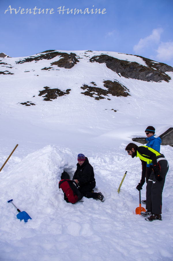 Construction d'igloo en Vanoise