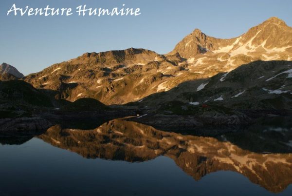 Coucher de soleil sur les lacs des 7 Laux - Belledonne