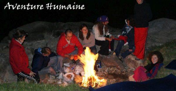 Soirée autour d'un feu de camp - bivouac aux 7 Laux - Belledonne
