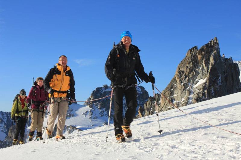 Progression en cordée, tour du Mont-Blanc Alpinisme